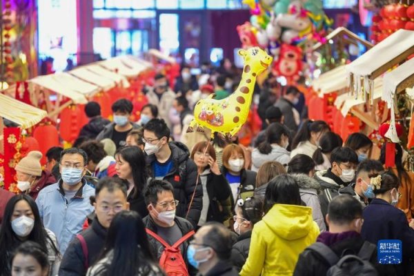 华丰金服 山东手造大集人气旺